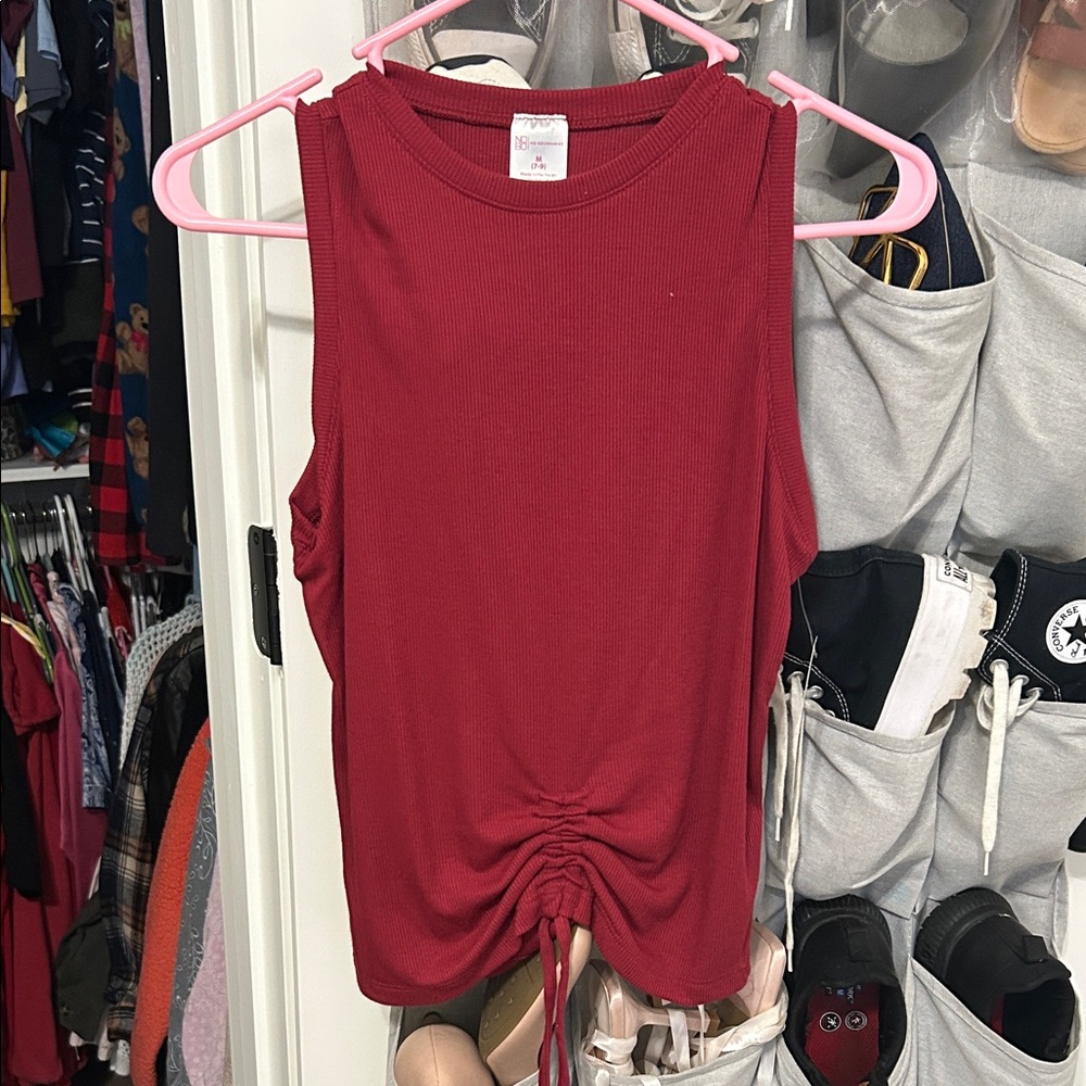 No Boundaries Women's Sleeveless Ruched Drawstring Tank Top - Burgundy